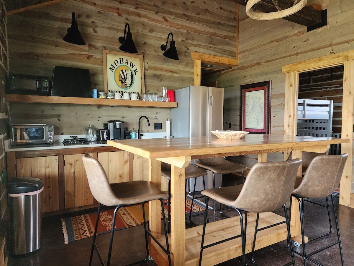 Ranch Cabin in Osage County