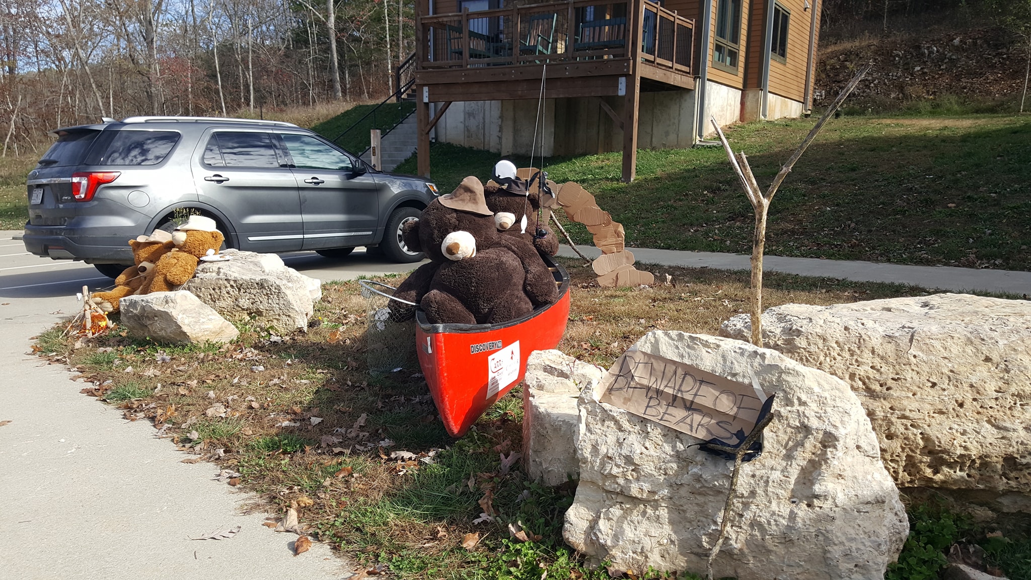 Echo Bluff State Park: Cabin Decorating Contest