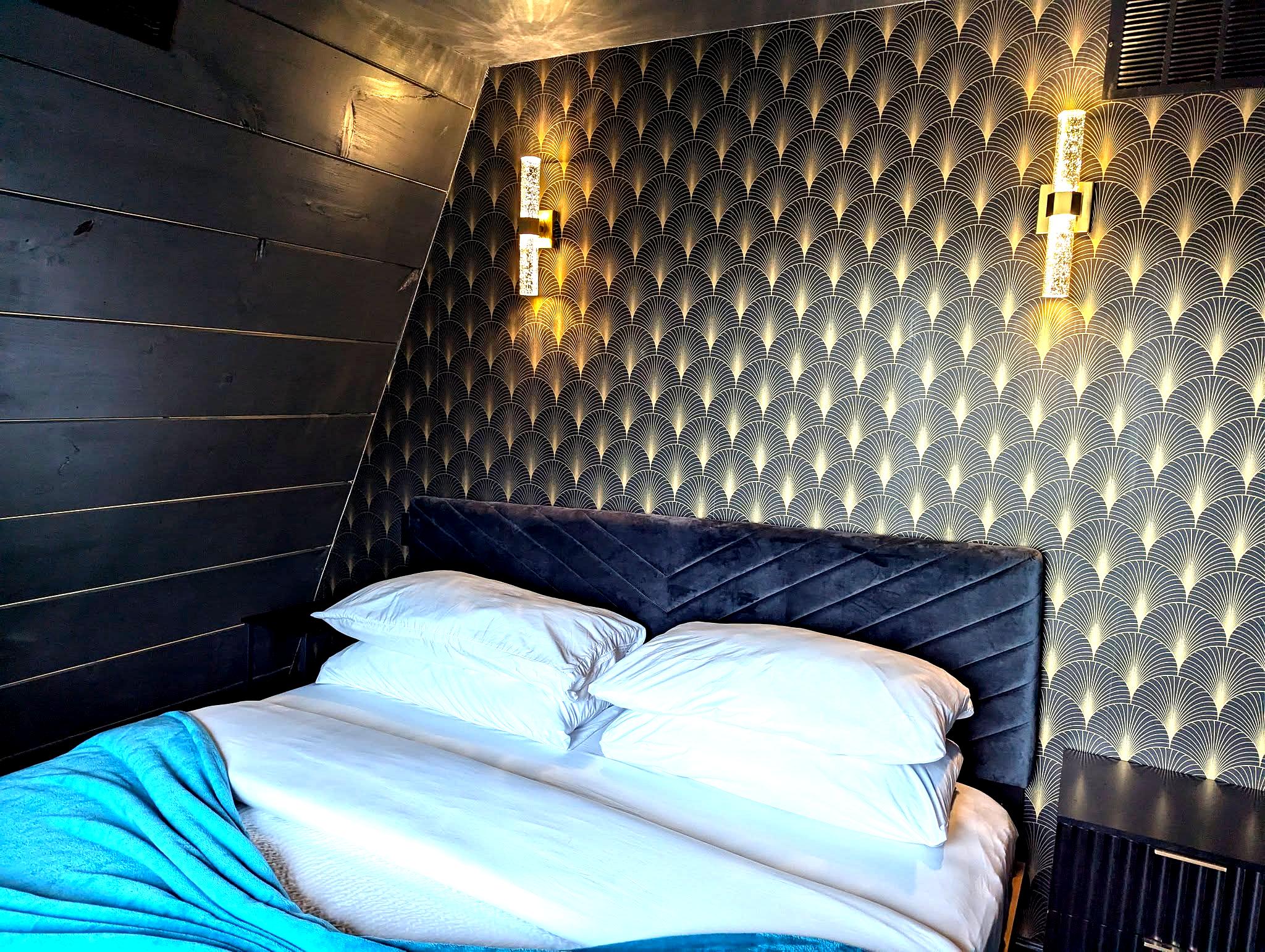 The Constellations - Romantic Cabins near Branson