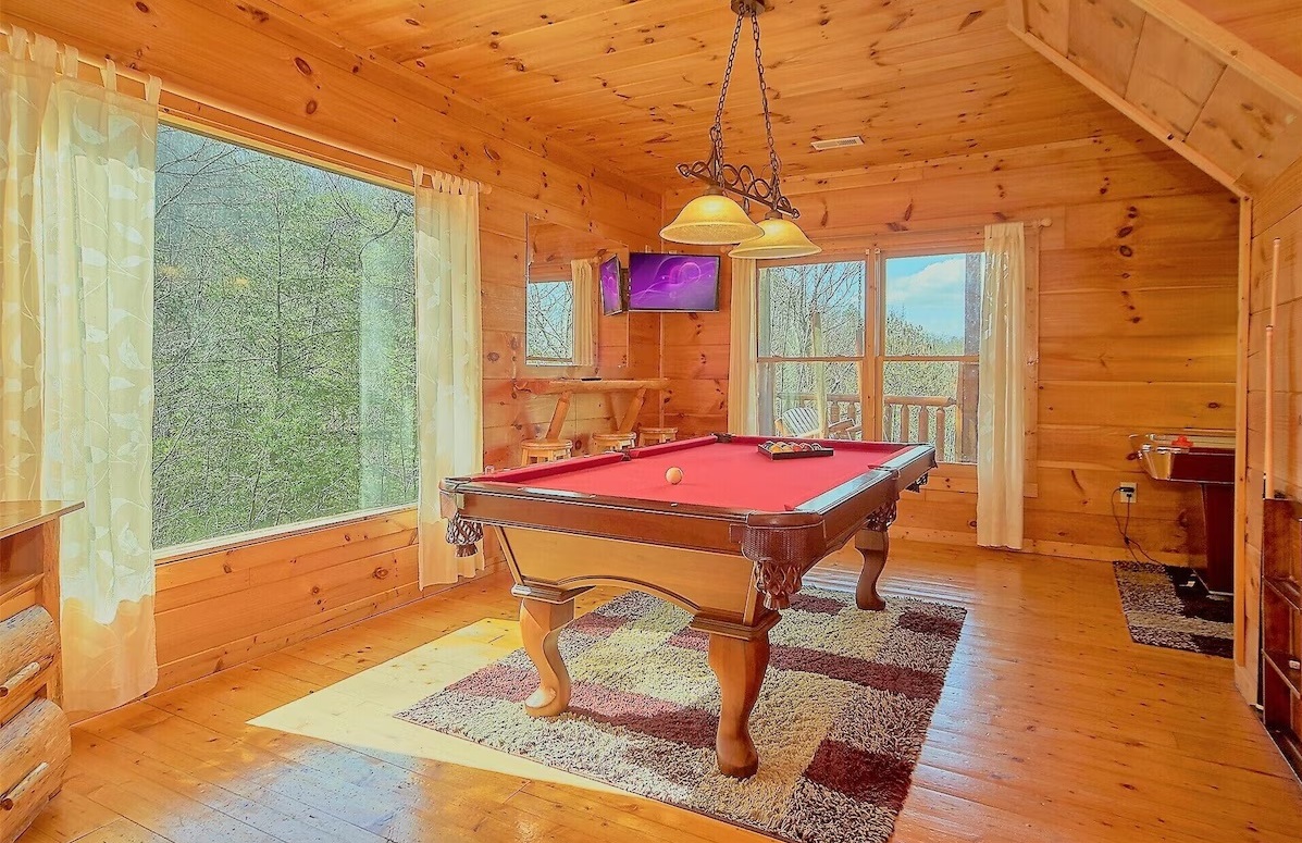 Cozy Cabin in the Smokies
