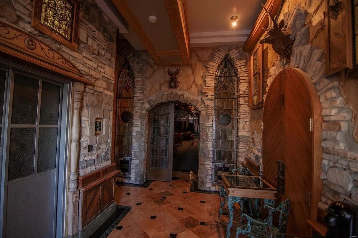 Castle Loft in St. Louis