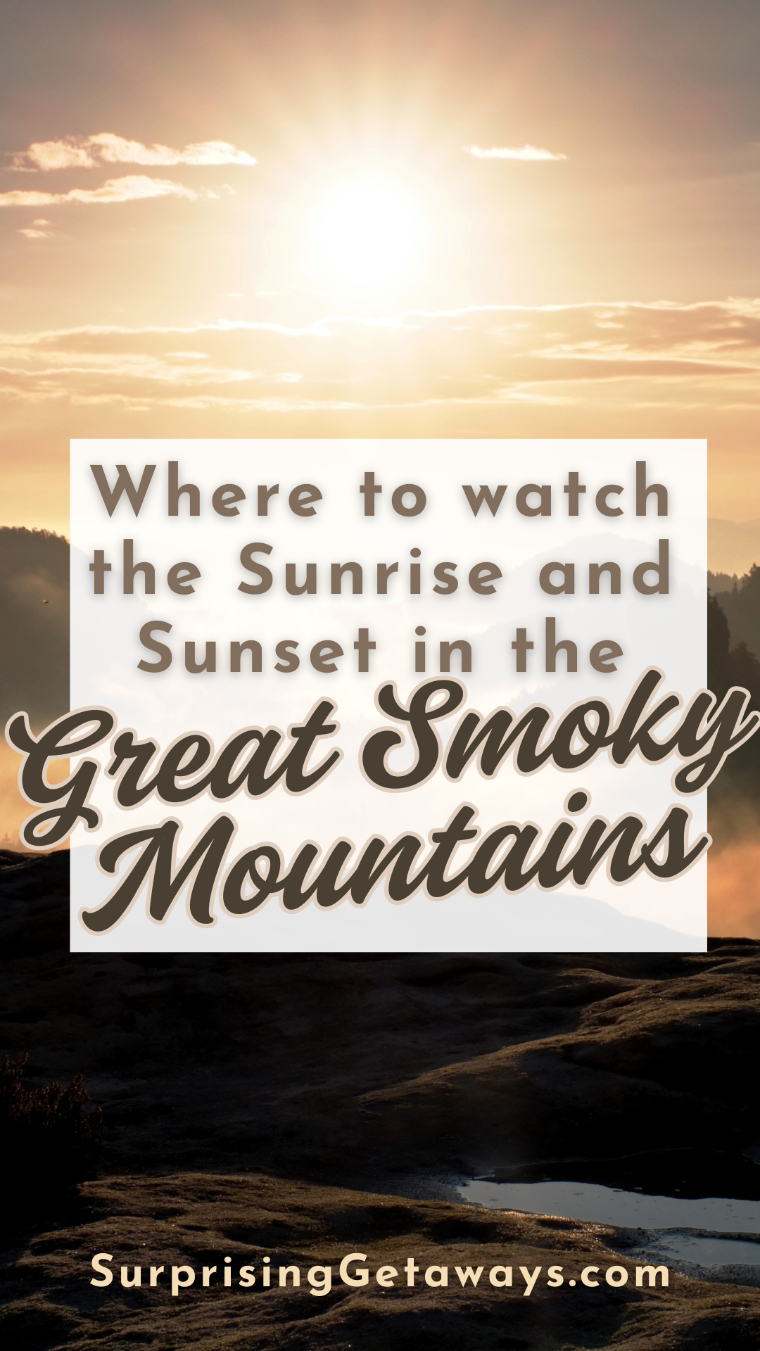 Best Sunrise & Sunset Views in the Smokies – A Complete Guide
✨ Want to experience magical golden hours in the Great Smoky Mountains? This guide covers the top viewpoints for sunrise and sunset, plus tips for the best experience! #SmokyMountains #TravelGuide