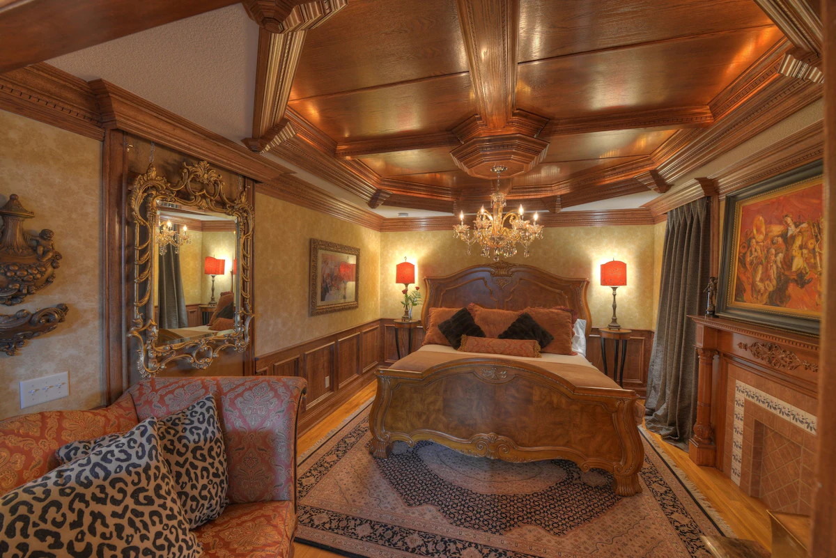 The Victoria B & B